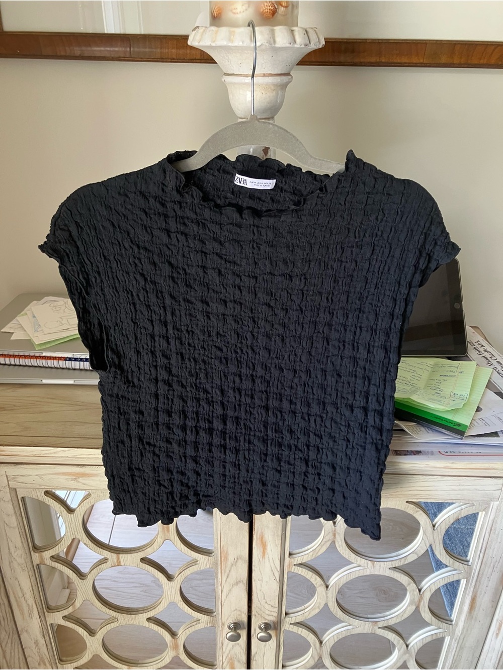 Zara Black Crinkle Mock-Neck Short Sleeve Tee